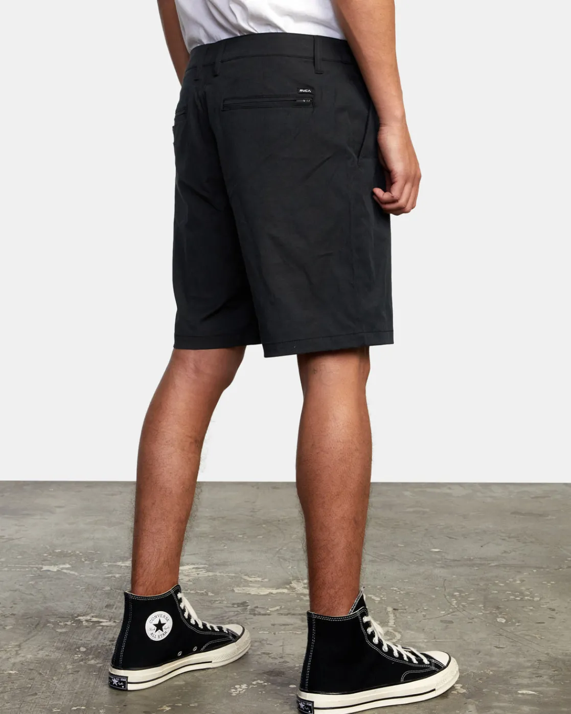 RVCA BACK IN HYBRID 19" SHORTS Black Online