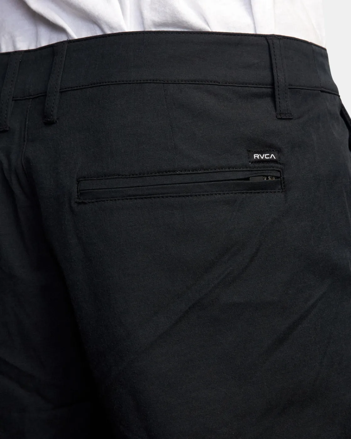 RVCA BACK IN HYBRID 19" SHORTS Black Online