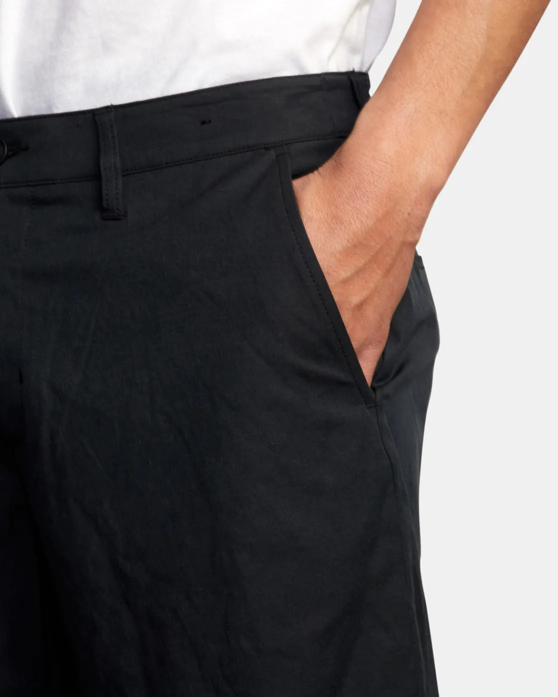 RVCA BACK IN HYBRID 19" SHORTS Black Online