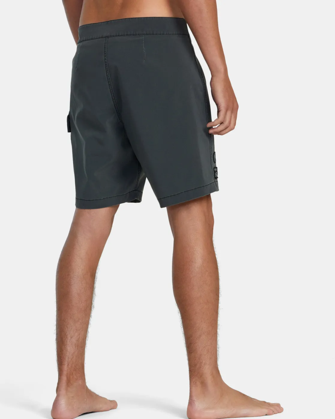 RVCA BENJAMIN JEANJEAN SKULL BOARDSHORTS 18'' Black Discount