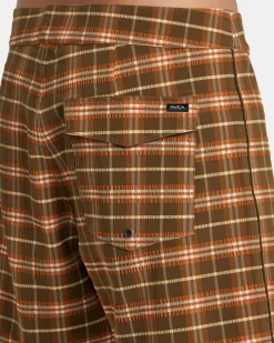 RVCA DAYTRIP BOARDSHORTS 17'' Bombay Brown New