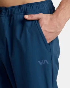 RVCA SPECTRUM TECH TECHNICAL CHINOS Army Blue Hot