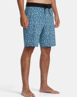 RVCA VA 19