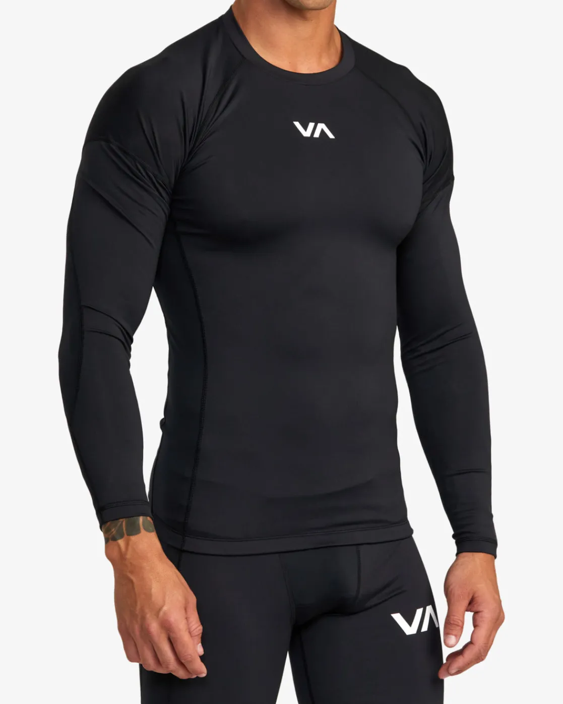 RVCA VA SPORT LONG SLEEVE COMPRESSION TOP Black Outlet